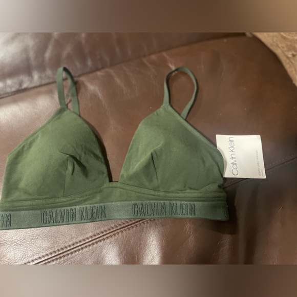 Calvin Klein Lightly Lined Olive Triangle Wirefree Bralette, M, NWT Cotton - Picture 1 of 6